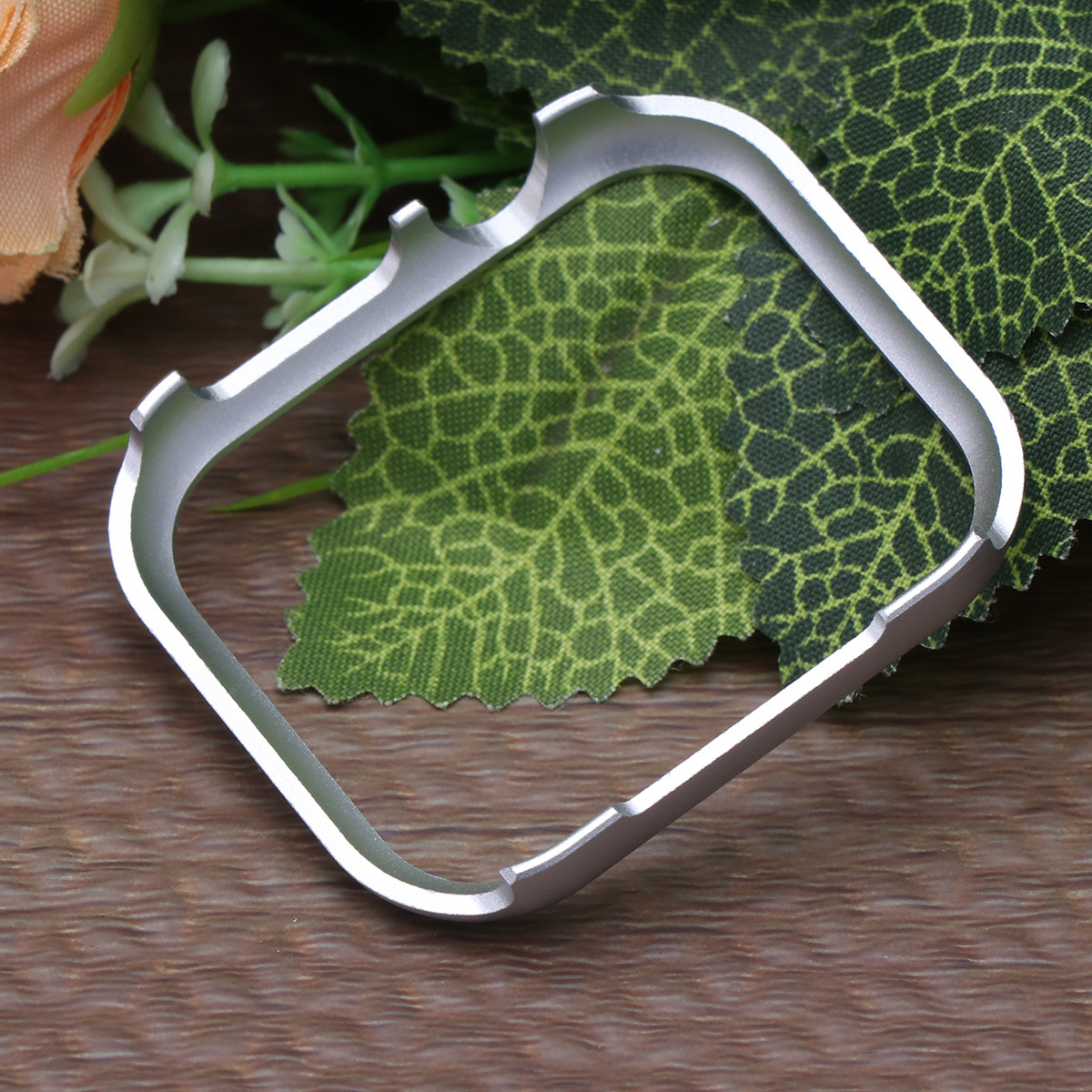 44 mm – aluminiowa obudowa zeg – Metal Bumper Aluminum Frame Case recenzja i cena